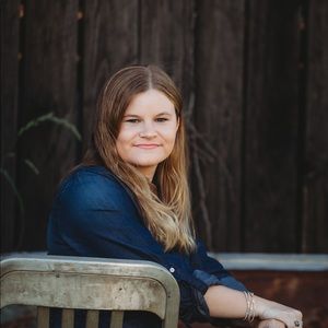 Meet your Posher, Suzanne